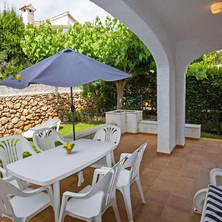 Con Jardin Privado - Cala Blanca Villa *